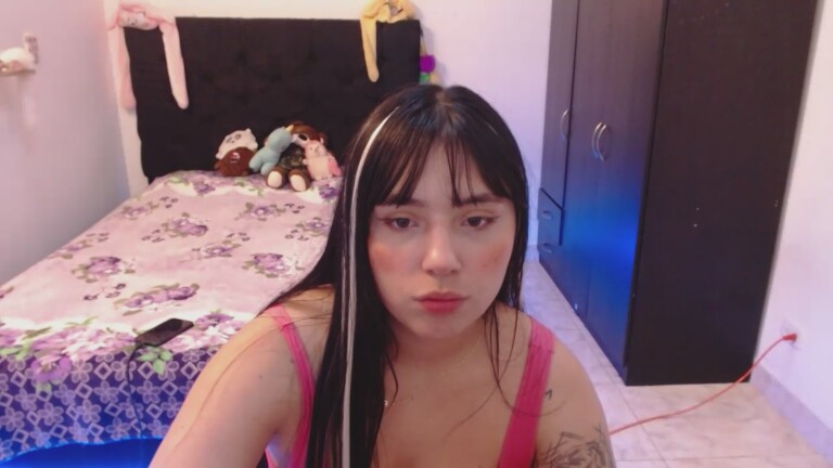 miia_ksy's Streamate show and profile