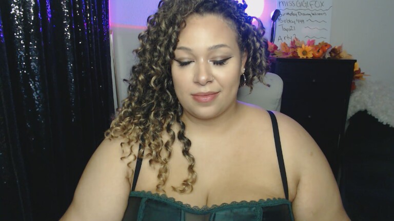 SuccubusMissGigiFox's Streamate show and profile