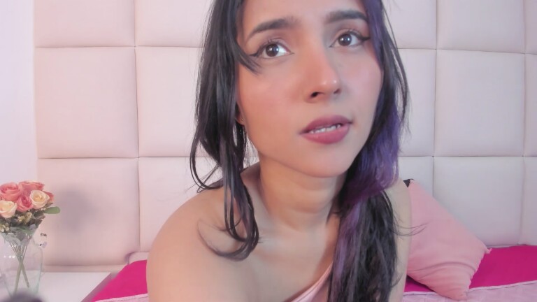 SamanthaLevy's Streamate show and profile