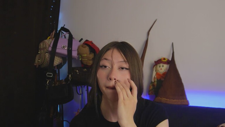 namismith18's Streamate show and profile