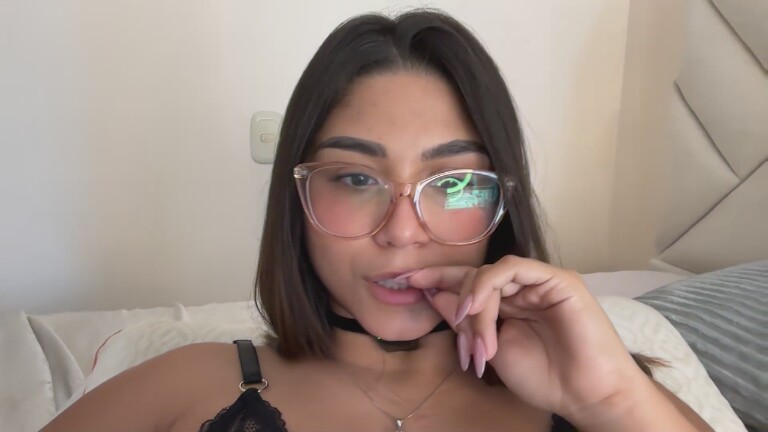 AnaWillsson's Streamate show and profile