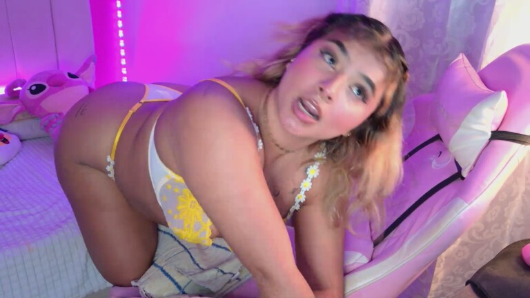 AliiceWonderland's Streamate show and profile