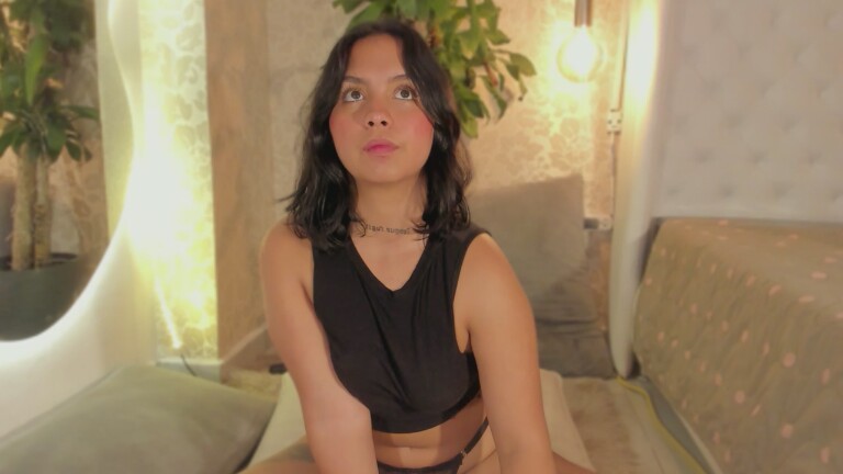 Shehell's Streamate show and profile