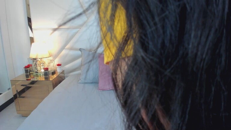 CamilaMelo's Streamate show and profile