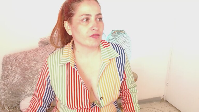 DayanHanks's Streamate show and profile