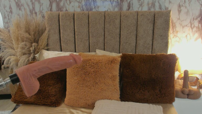 KateWinnickk's Streamate show and profile