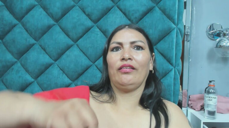 PENELOPELEWIS40's Streamate show and profile