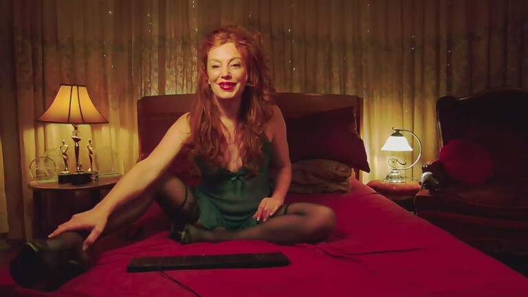 LittleRedBunny's Streamate show and profile