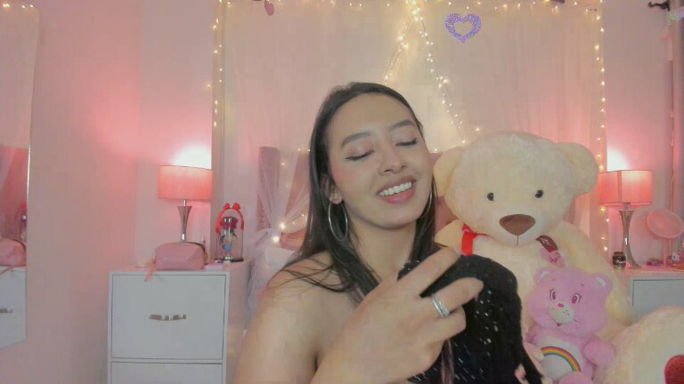 AlexandraWinterr's Streamate show and profile