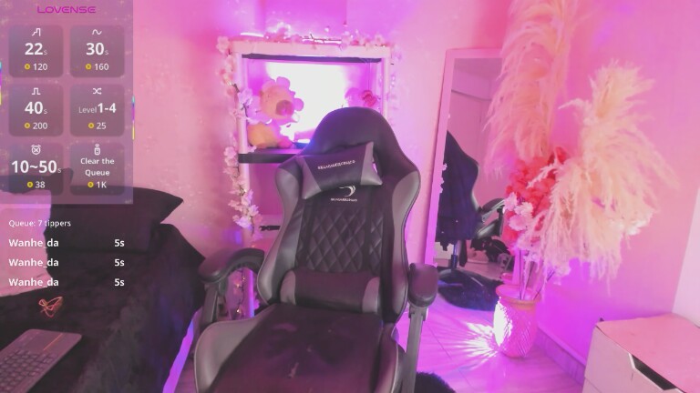 Selene_sst's Streamate show and profile