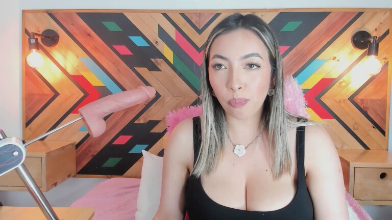 CelesteRiioz's Streamate show and profile