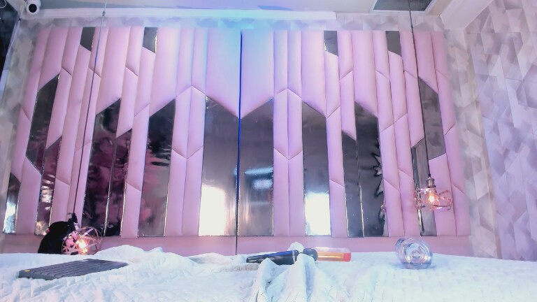 AlinaSweet121's Streamate show and profile