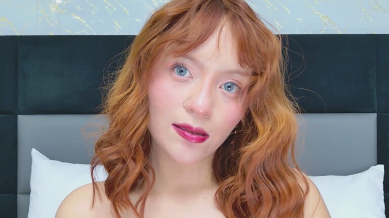 EmilyKlein's Streamate show and profile