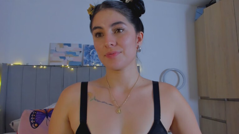 lunahoneeyy's Streamate show and profile