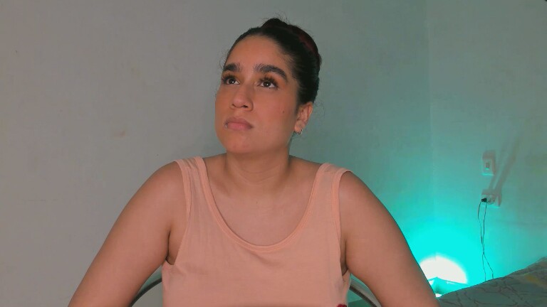 LlilyEvans's Streamate show and profile