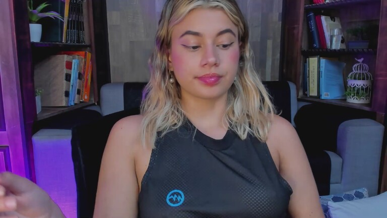 MeliGrey's Streamate show and profile