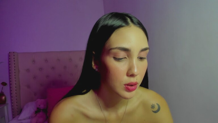 SoyLili's Streamate show and profile