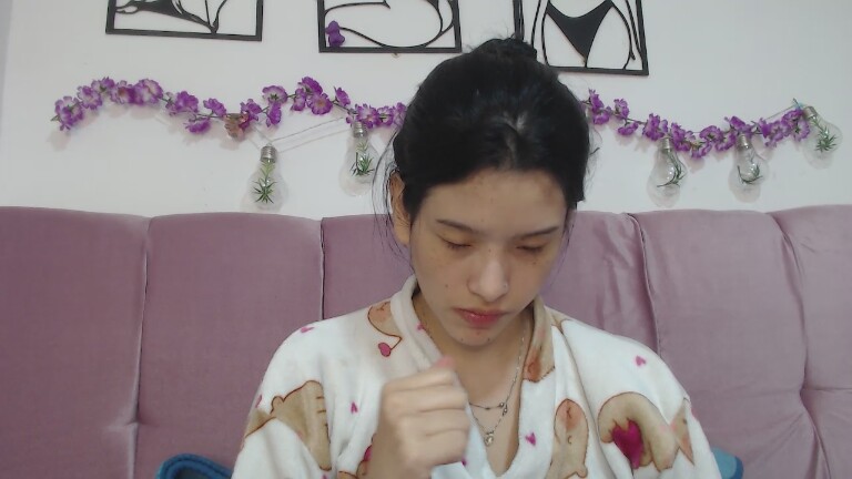 ZakuraPrincess's Streamate show and profile