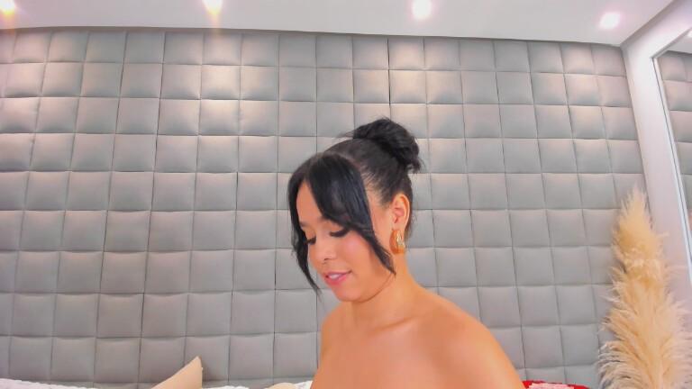 PaolaFalkon's Streamate show and profile