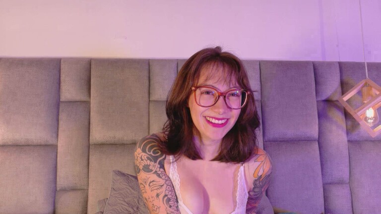 Isabella_Stewart's Streamate show and profile