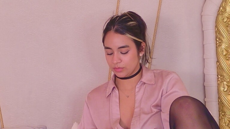 AuraSousa's Streamate show and profile