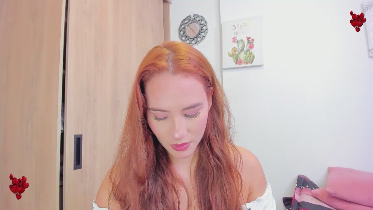 LunaGrealish's Streamate show and profile