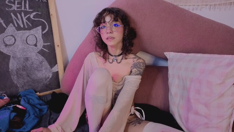 Gaia33's Streamate show and profile