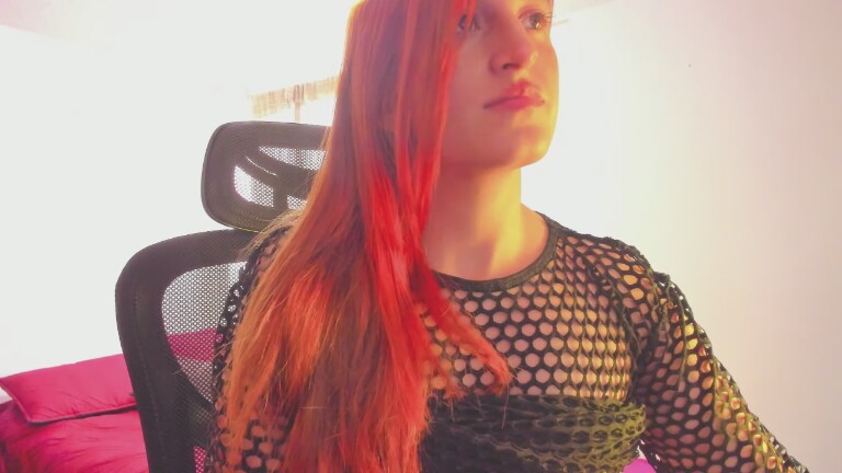 GiaRoussel21's Streamate show and profile