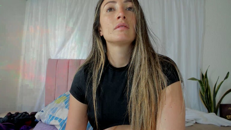 ConyAbril's Streamate show and profile