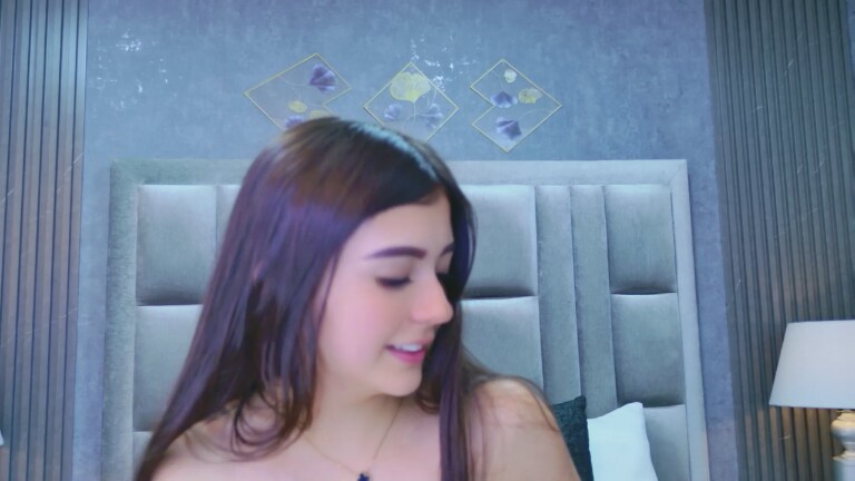 LolaMonroee's Streamate show and profile