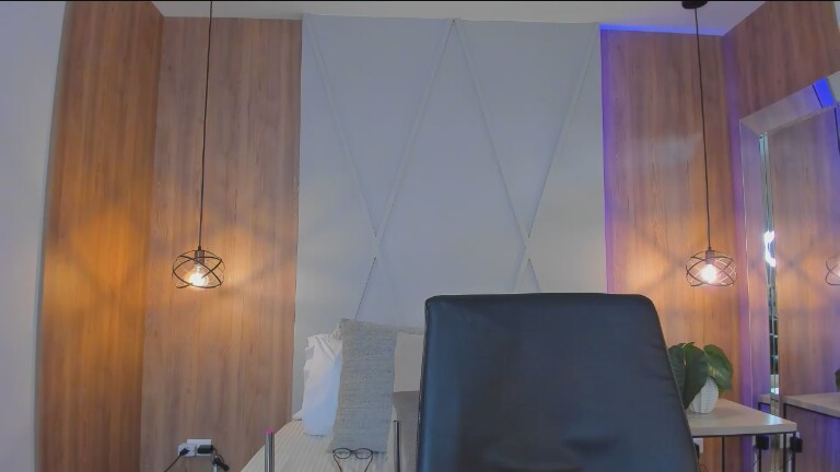 MarieValente's Streamate show and profile