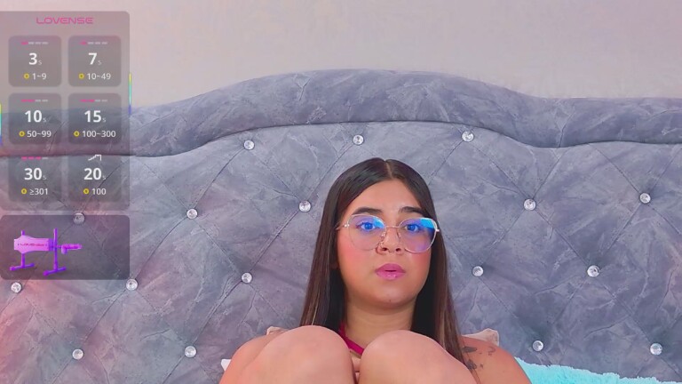 ZafiroClean's Streamate show and profile