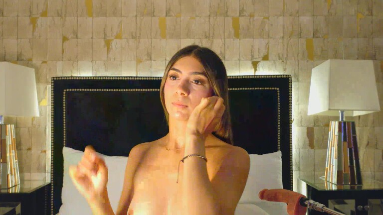 HollyLincon's Streamate show and profile