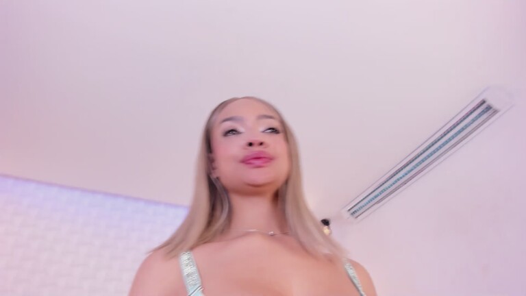 Anna_Jenssen's Streamate show and profile