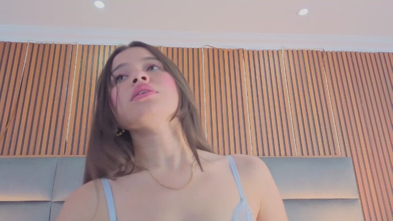 VictoriaKyros's Streamate show and profile