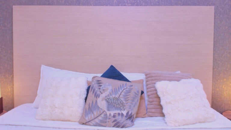 Ninaa_Bunny's Streamate show and profile